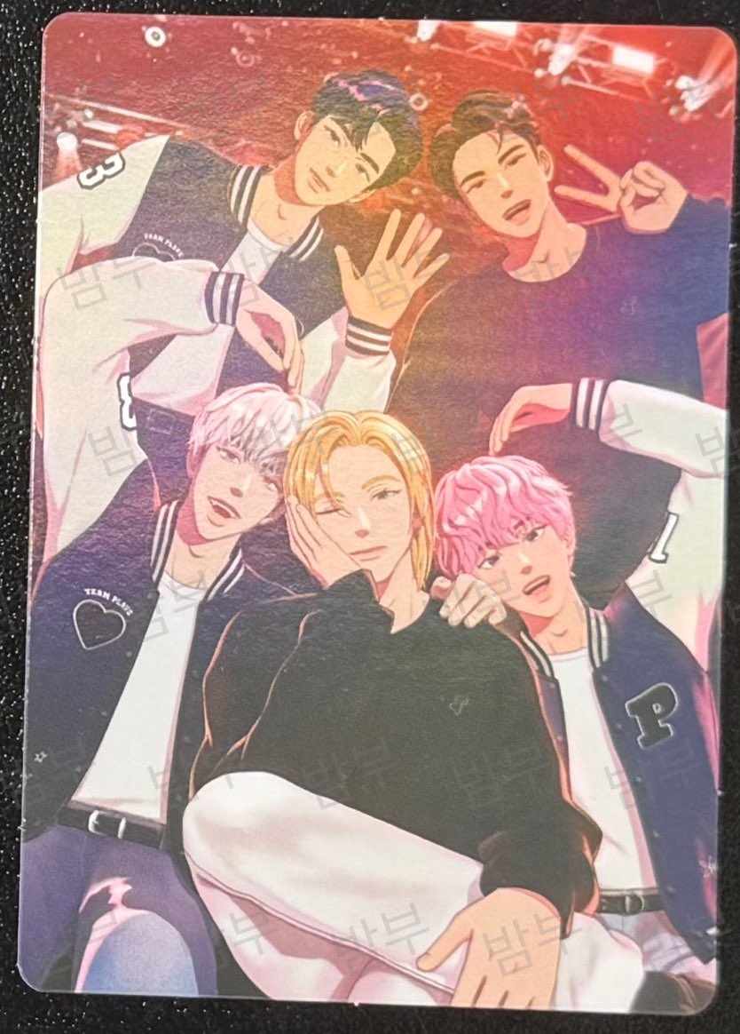 THIS OT5 VARSITY PC IS TO DIE FORRR!! noah being in the middle and THE POSE😩

cr watch_me_wooooo