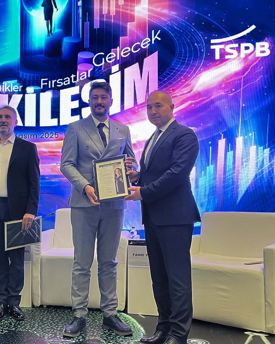 Akinrobotics's tweet image. As AKINROBOTICS, we attended the 9th Turkey Capital Markets Congress.
Our Deputy Coordinator of Product and Project Management, Fahri YANAR, took part as a speaker in the panel titled “The Future Codes of the Business World.

AKINROBOTICS olarak 9. Türkiye Sermaye Piyasaları…