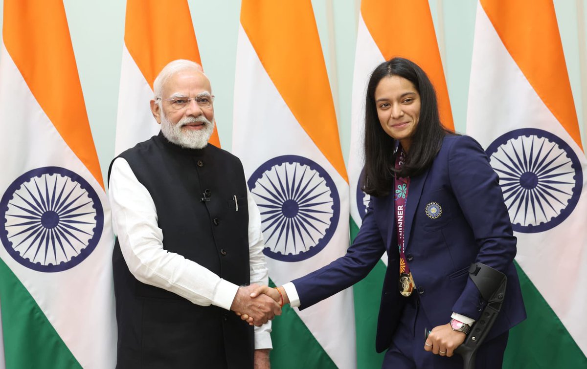 RawalPratika's tweet photo. Meeting Hon’ble Prime Minister @narendramodi Ji was truly special. Thank you, sir, for recognising our journey and inspiring us to keep raising the bar 🇮🇳🏆 https://t.co/QWY0XM5Uoo