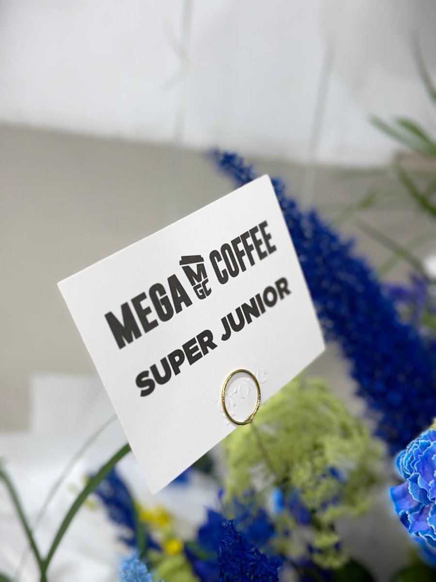 fy88991's tweet image. 20251106 Instagram

#메가mgc커피 #superjunior #커피한잔할래요☕️

#SHINDONG #신동