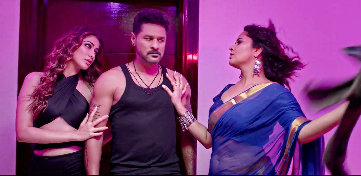 Tempting uffff 🥵🥵🥵