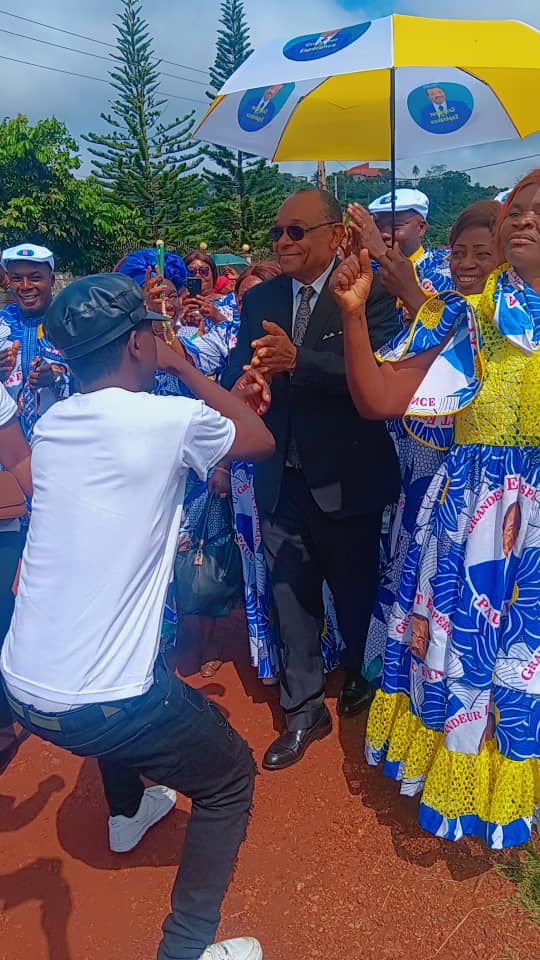 Grégoire OWONA tweet media