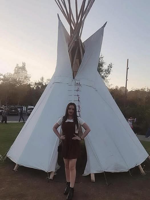 nativeworldw tweet picture