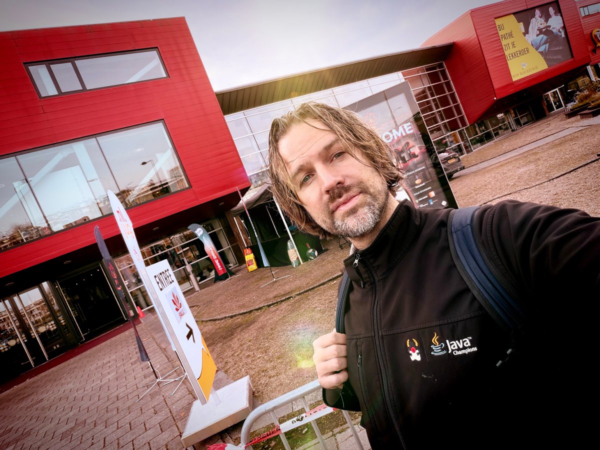 arjan_tijms's tweet image. Giving a talk about Jakarta Data and Jakarta NoSql at @jfallconf in Ede ☺️

#java #jakartaee