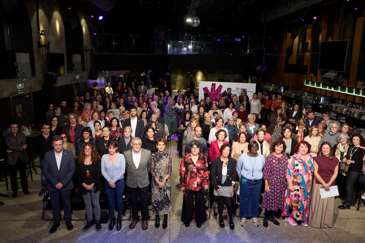 🥳 Ayer estuvimos, como CERMIN y otras entidades miembro, en el 30º aniversario del #INAI: “30 años de feminismo y políticas públicas de igualdad”.
Enhorabuena por tres décadas de compromiso y avances. 💜 El feminismo será inclusivo o no será.
#30añosINAI
 cermin.org/el-inai-celebr…