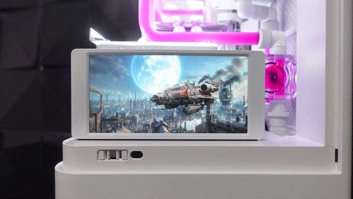 Thermaltake_UK_'s tweet image. 💻 View 290 TG Build
👇Check out this stunning setup featuring the View 290 TG and a powerhouse of components:
Toughpower GT Snow 1000W
Toughfan EX 120 ARGB
6.0 LCD Screen Kit
Thanks @markvanacosta1 for sharing this sleek and powerful build!
#ThermaltakeUK #View290TG #pcbuilder