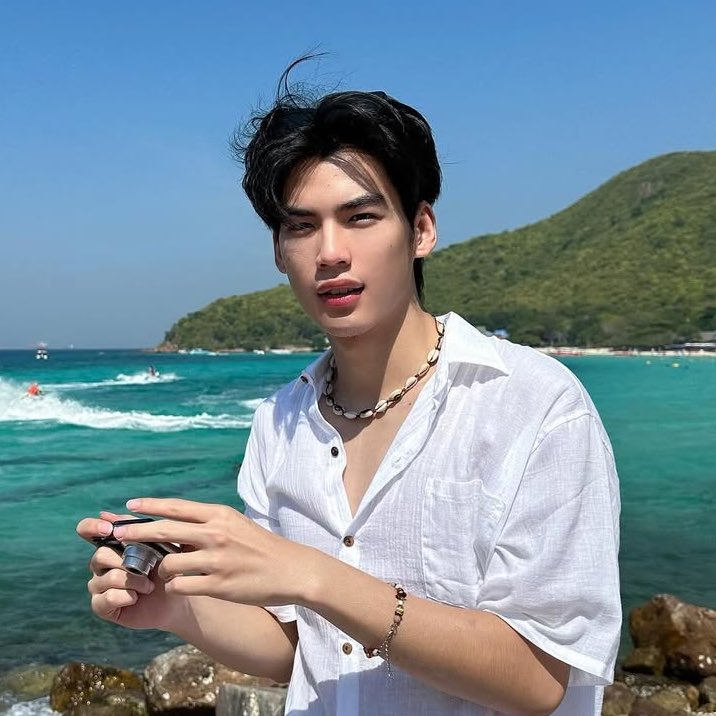 marliipor's tweet photo. หรืออะไรแบบนี้อ่ะหรอ 🙂‍↔️🌊 https://t.co/8kfSYeY1Pc
