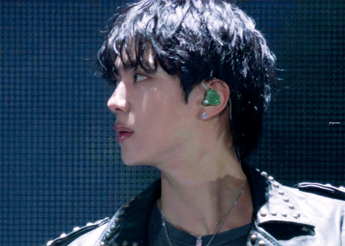 프사, 헤더용
Size 2500 x 1786
live.staticflickr.com/65535/54905454…

요청주셔서 올려드립니다🫶🏻

#석진 #SEOKJIN #진 #Jin #방탄소년단진 #RUNSEOKJIN_epTOUR_ENCORE 
#Jin_TOUR_ENCORE