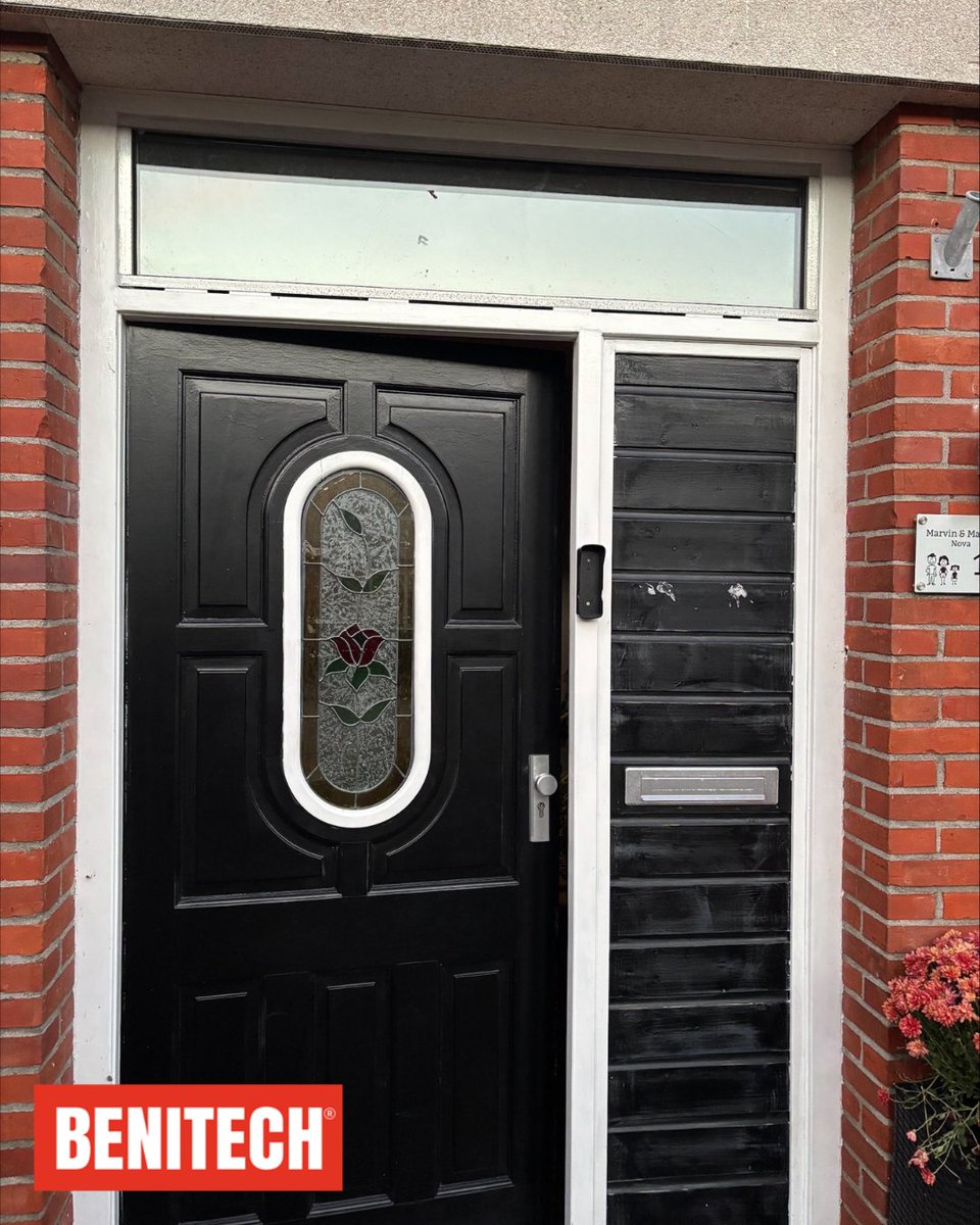 Benitech's tweet photo. 🌿 Duurzaam wonen begint bij kwaliteit die blijft.

Met kunststof kozijnen van Benitech kiest u voor isolatie, comfort en materialen die jarenlang meegaan.

Een woning die vandaag goed voelt en morgen zijn waarde behoudt. https://t.co/6FwRsZgK8x