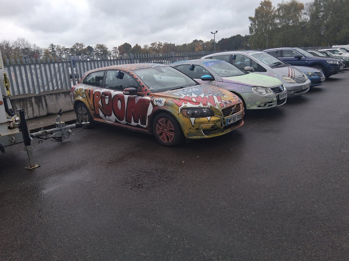 Just spotted these <a href="/Popbangcolour/">Popbangcolour</a>