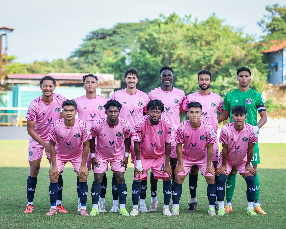 RajasthanUnited's tweet photo. From Rajasthan, For Rajasthan. ๐ซก๐
โ๏ธ
#AbkhelegaRajasthan
#aiffsupercup25 #RUFCvsMCFC #desertwarriors #lineup https://t.co/GK7BZaDdUi