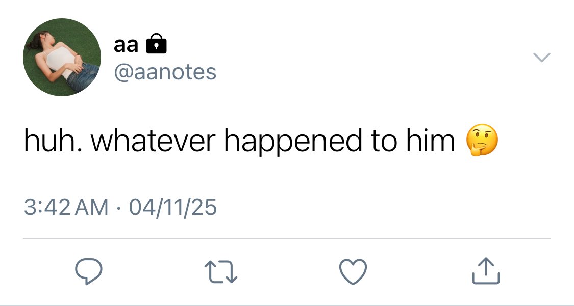 felicitynotes's tweet image. ✦ facebook friends ✦
— an #ashdres au

hindi alam ni astrid bakit bigla nyang naisipan tingnan ang facebook profile ni jax kahit ang last post nito ay noong 2020 pa.