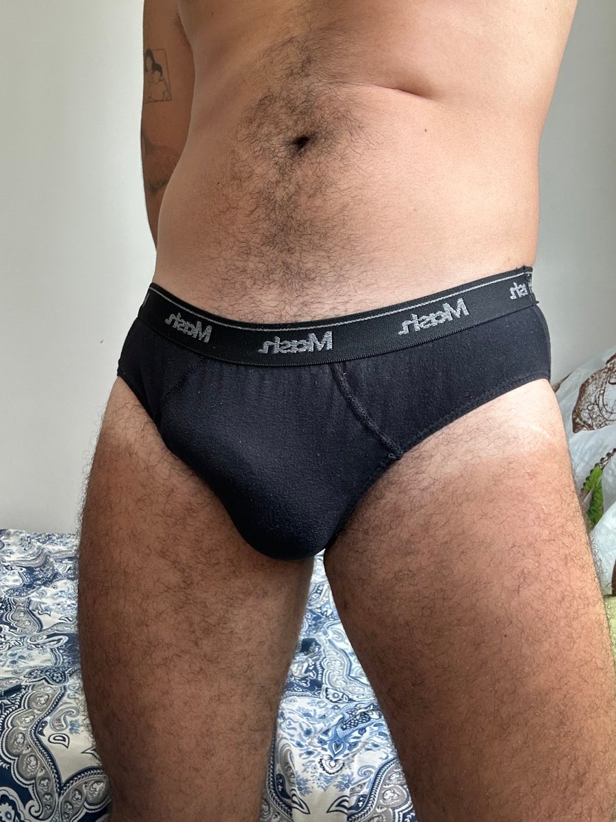 carrie bradshaw nagô tweet media