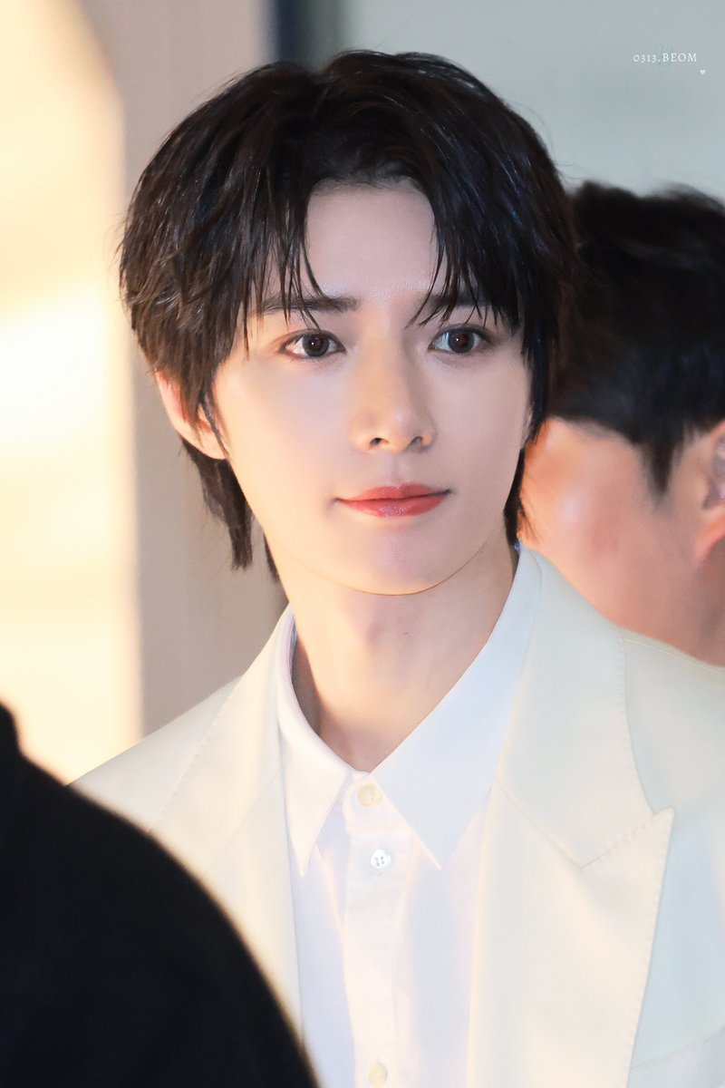 ʚ 𝟎𝟑𝟏𝟑 ɞ🧸🤍 tweet media