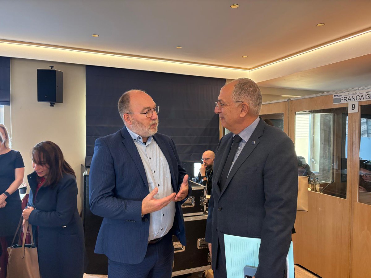 EuropecheOrg's tweet image. @EU_Social Partners meet @CostasKadis to put #fishers at the heart of the European fisheries agenda

👉 Read our joint press release shorturl.at/yEMIw

@ETF_Europe @COPACOGECA