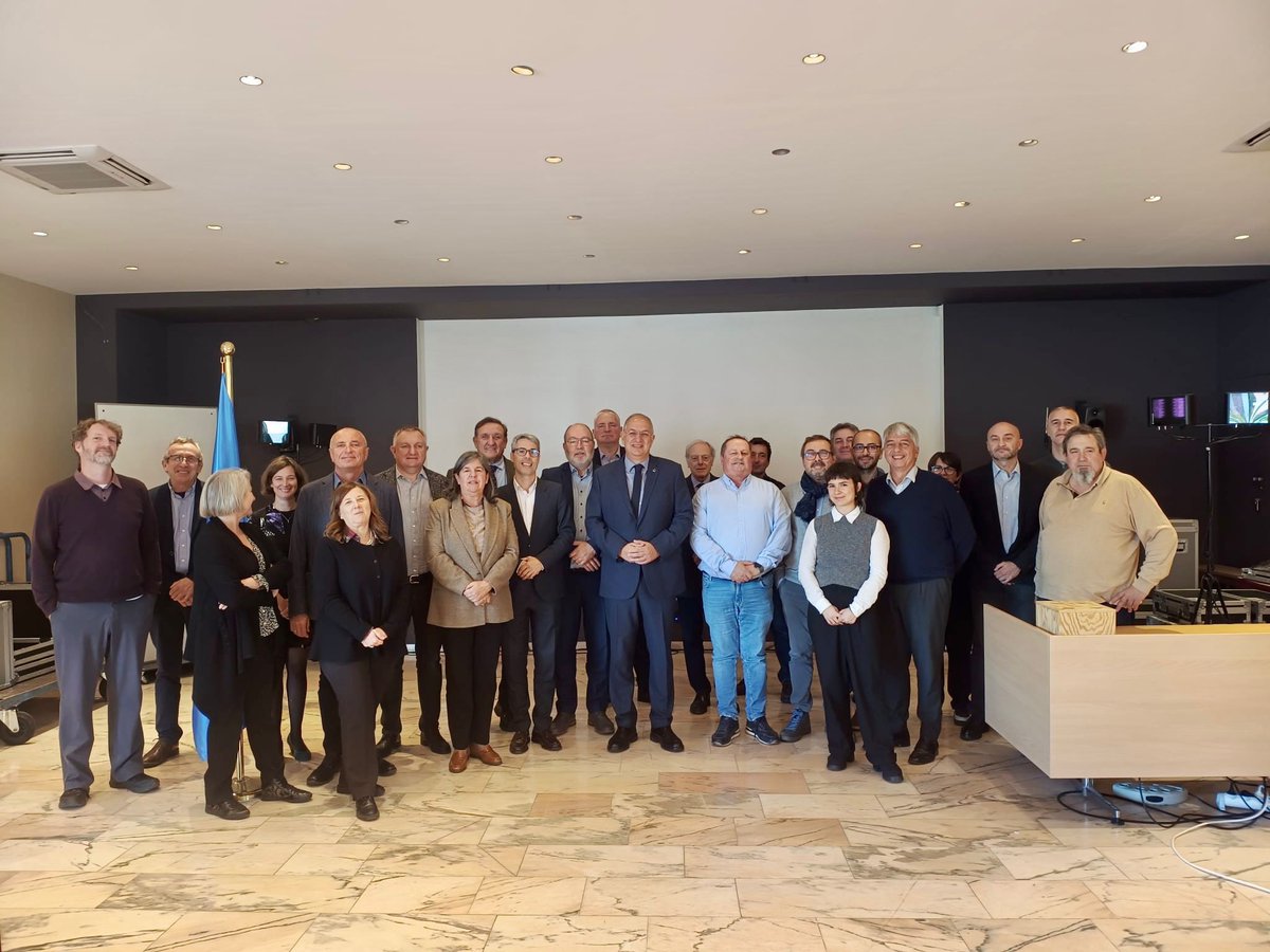 EuropecheOrg's tweet image. @EU_Social Partners meet @CostasKadis to put #fishers at the heart of the European fisheries agenda

👉 Read our joint press release shorturl.at/yEMIw

@ETF_Europe @COPACOGECA