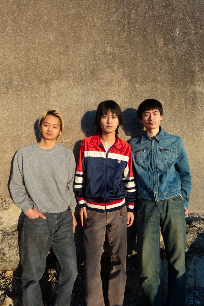 surge_event's tweet photo. チケット購入は忘れないうちに🌟
学生割引もあります！
平日夜、ハイになりましょう！

OPEN 18:00
18:30〜Wepeg @wepeg_band 
19:15〜CheChe @cheche_band 
20:00〜TORO @TOROTHEBAND 
20:45〜THE ティバ @thetiva_band 

🎫→ https://t.co/AhCrebshft https://t.co/PIdtnazusf