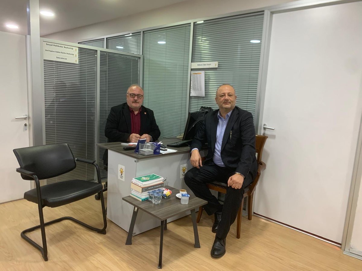 Fatih İçin Nöbetteyiz!

Bugün AK Parti Fatih Teşkilat Nöbetçimiz Meclis Üyemiz Yunus Öztürk

Nöbet Saatimiz:
⏰10:00-17:00

🖊️Soru, görüş ve önerileriniz için bizi arayabilir ya da ziyaret edebilirsiniz.

📍AK Parti Fatih İlçe Başkanlığı
☎️0212 491 08 08

<a href="/FatihKaraismail/">Fatih Karaismailoğlu</a>