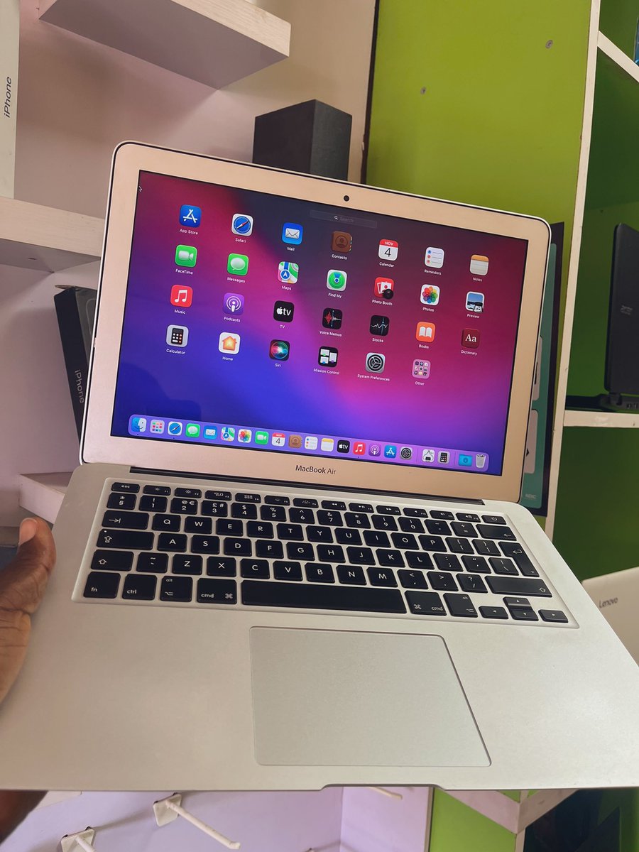 ArewaGadgetPlug's tweet photo. GM
Pivot to @xeetdotai
Get this MacBook Air 2017💻 seamless interactions
8GB Ram
128ssd
Price : #277k equivalent to $190 https://t.co/cjOhBIziTB