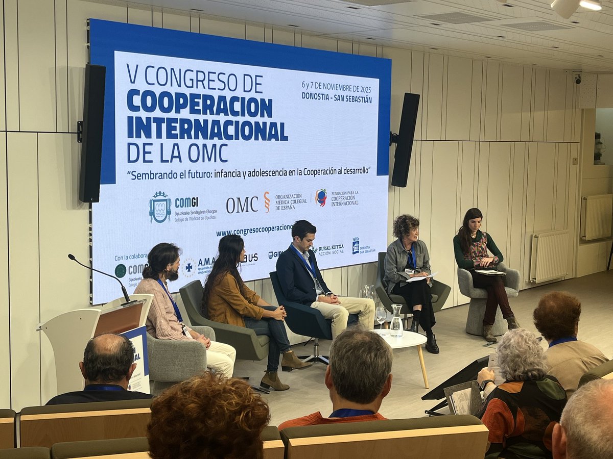 Comenzamos la primera jornada del V congreso de cooperación internacional de la OMC con gran representación de <a href="/CooperaAEPap/">CooperaAEPap</a> 

<a href="/FCOMCI/">Cooperación Int OMC</a> <a href="/comgipuzkoa/">Gipuzkoako Medikuak</a>  <a href="/InyakiAlegria/">Iñaki Alegria Coll</a>