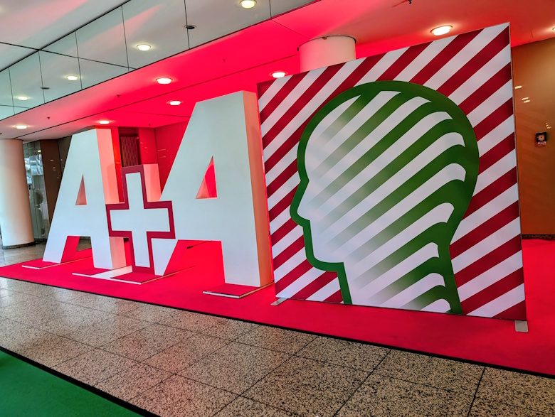 ISHNmag's tweet image. Editor Benita Mehta is at A+A this week in Dusseldorf, Germany! There are so many workplace safety companies at this massive show. If you&apos;re at the show, let us know and we&apos;ll stop by your booth!

#AplusA #WorkplaceSafety #PeopleMatter