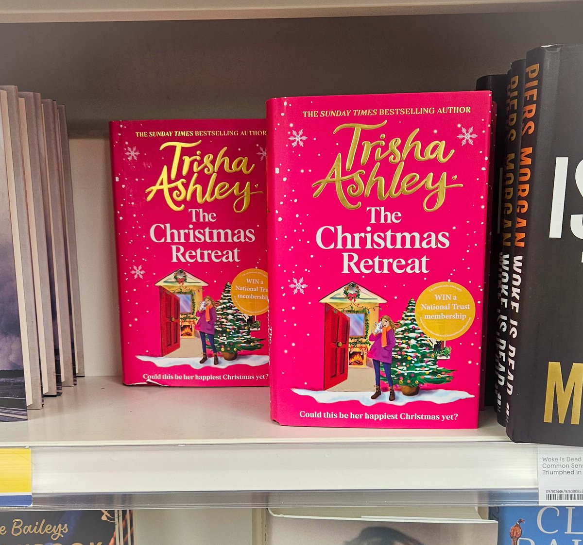 Kerravondarrow's tweet photo. The Christmas Retreat made it to the little Tesco in Llandudno Junction! @trishaashley https://t.co/WCNz22ouEq