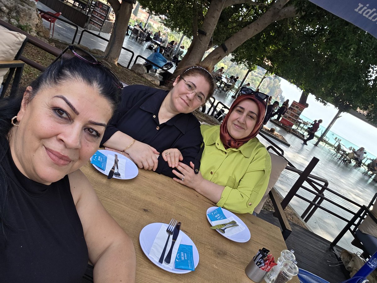 Büyük seminer öncesi liderlerimle Antalya turu <a href="/Nilferz72895529/">ERSAĞ ATAŞEHİR BÜRO NİLÜFER ÖZÇELİK</a> ve Şükran Özdemir