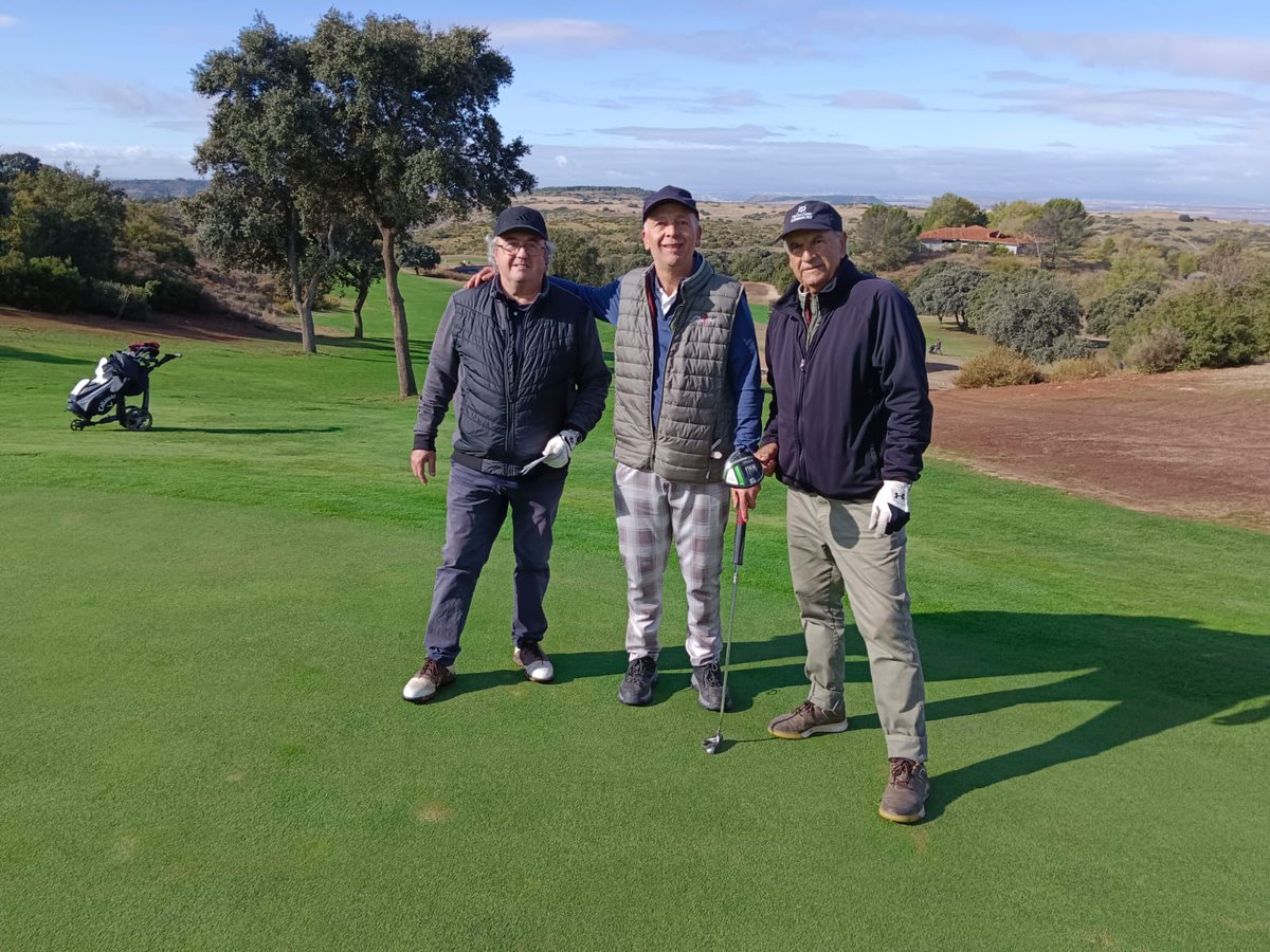 El Robledal Golf tweet media