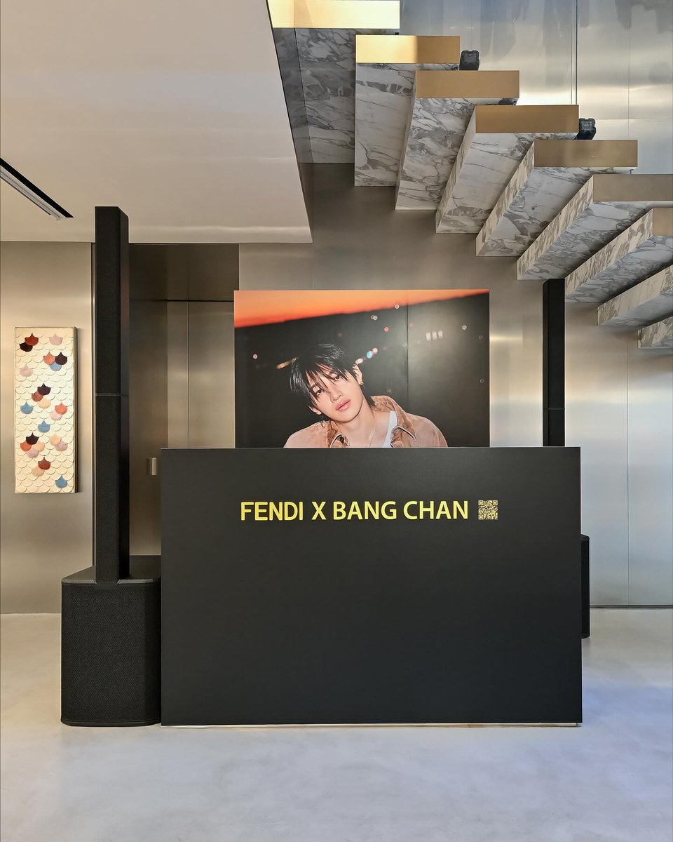 gnabnahcfashion's tweet photo. 📸 | 251106 Men’s Folio and Men’s Folio Malaysia on Instagram.
“In unison: #ChristopherBahng ‼️📢🗣️
You’re the F to my F, #Channie ~ What better way to celebrate the release of brand ambassador @.gnabnahc’s ode to @fendi than with a full #Fendi takeover?
Lucky guests in Seoul last evening gathered at Palazzo Fendi Cheongdam for an exclusive, private performance marking the launch of @.realstraykids’ leader’s new single Roman Empire. Swipe to see more from the night which, according to Fendi, marks the grand finale of their months-long secret project.”
“#FOMO from the #RomanEmpire listening party is real.
@.gnabnahc marked the release of his latest single with an exclusive celebration at the iconic #PalazzoFendi in Seoul, the very spot where it was filmed. From a live performance to looks straight off the #FendiSS26 runway, #Bangchan just unlocked the next level of his #Ambassador status (and we totally get every #STAY wishing they were there).
Don’t worry though, these shots are the next best thing 😛 Swipe through, and it’s almost like you were there ⏭️”
#BangChanxFendi
#RomanEmpireByBangChan
#BangChan #방찬 #バンチャン #方灿