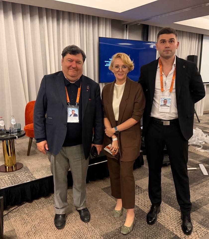 “Anti-War Committee of Russia” — and Khodorkovsky himself — invited the neo-Nazis from the RDK to their meeting in Brussels on November 2–3. 

The RDK’s chief ideologue, Kiryushenko, author of an extremist manifesto, used this platform to openly recruit Russians into the RDK,