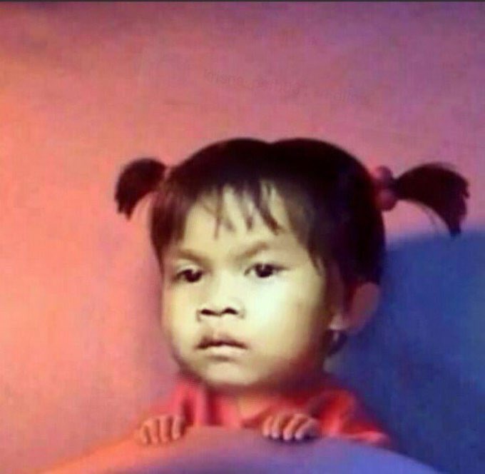 binarilusi's tweet image. ㅤ
Ahelah sgala lupa PR MTK. Nih buku paket gue makan langsung paham gak ya... 
ㅤ