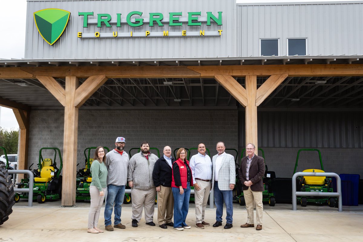 We celebrated with TriGreen Equipment at their grand opening and ribbon cutting of their newest store in Tanner, Alabama.

🚜Jeff Brindley (Project Manager)
🚜Fredd Curry (Superintendent)
🚜Melissa Pierce (Project Assistant)

 #WeBuildExcellence #brindleyconstruction