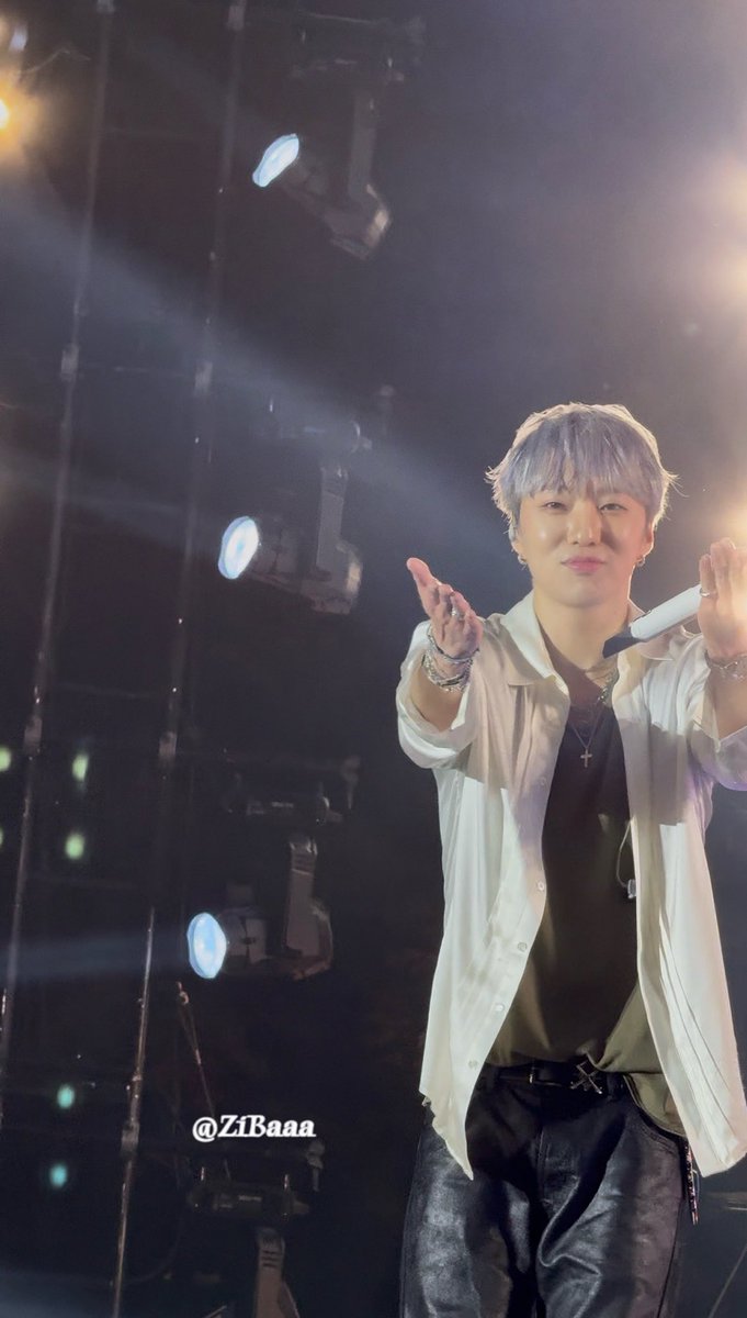 YOONHO_KJ tweet media
