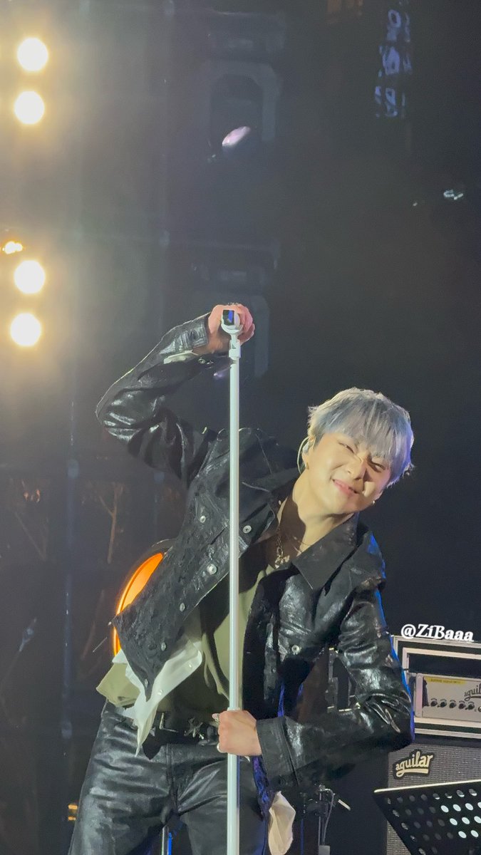 YOONHO_KJ tweet media