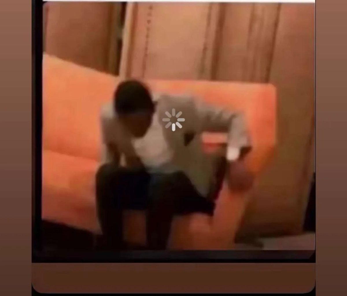 shugarbhread's tweet photo. @KennethAfrifa2 @josephmensah_ Grandma after reading your caption🤣🤣 https://t.co/nMrMsL9FuA