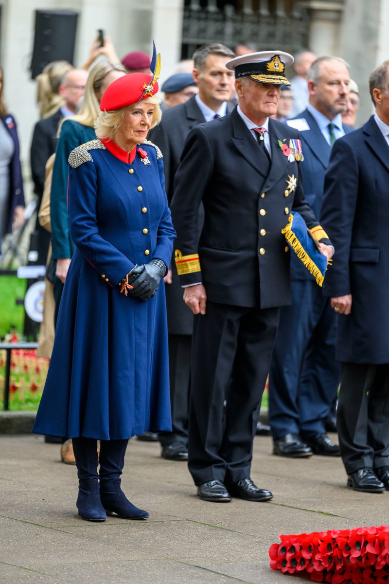 Queen Camilla at the Field of Remembrance at Westminster Abbey #LestWeForget #fieldofremembrance #RemembranceDay #QueenCamilla