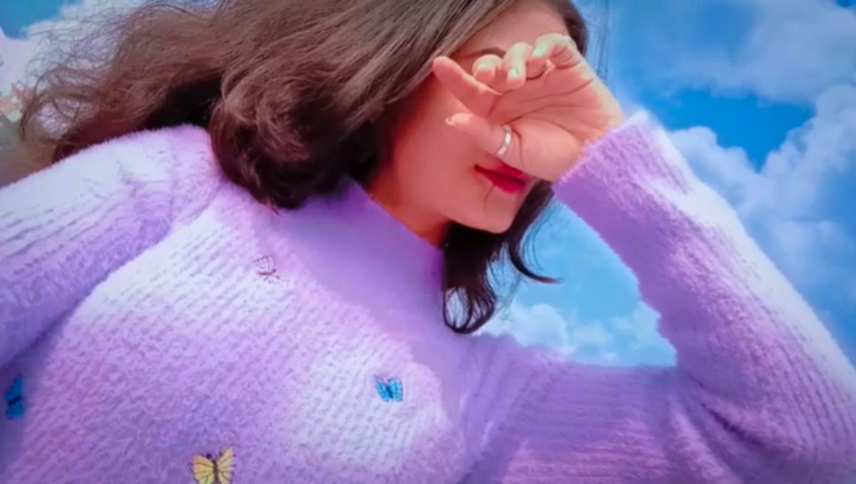 कभी-कभी दूर हो जाना अच्छा होता है
मुश्किल है, पर जरूरी भी है..

Good evening 💞