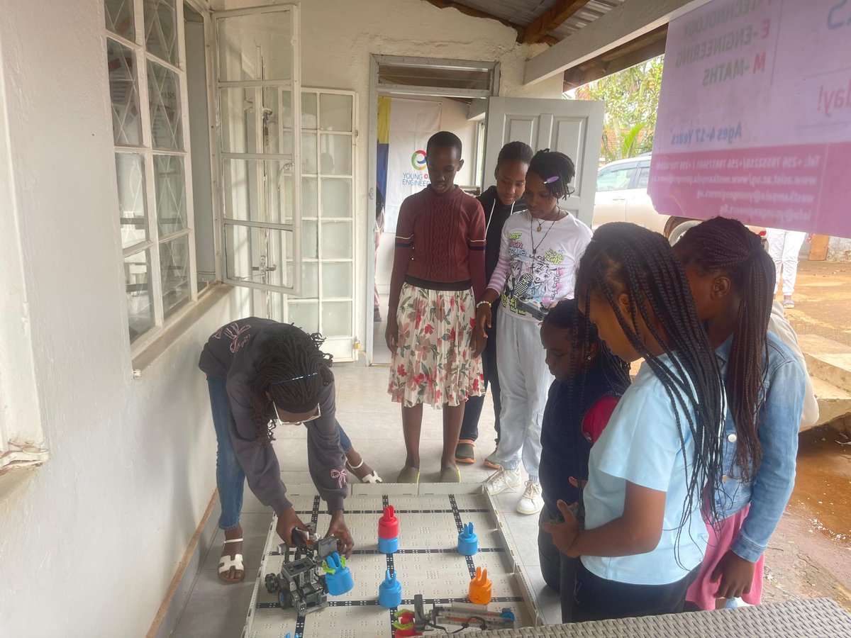 KeilahShanitah's tweet photo. 🎉 Countdown to #UGROBOTICS2025UPDATES! Tomorrow, Nakawa hosts the continent’s brightest young engineers from Uganda, Kenya, Tanzania & Zimbabwe. STEM is alive and thriving! #UgVotes2026 #YoungEngineers #UnstoppableUG https://t.co/WKgbQ10L6L