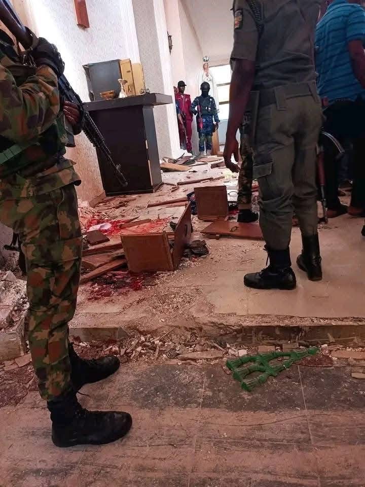 Tobeblogofficial tweet media