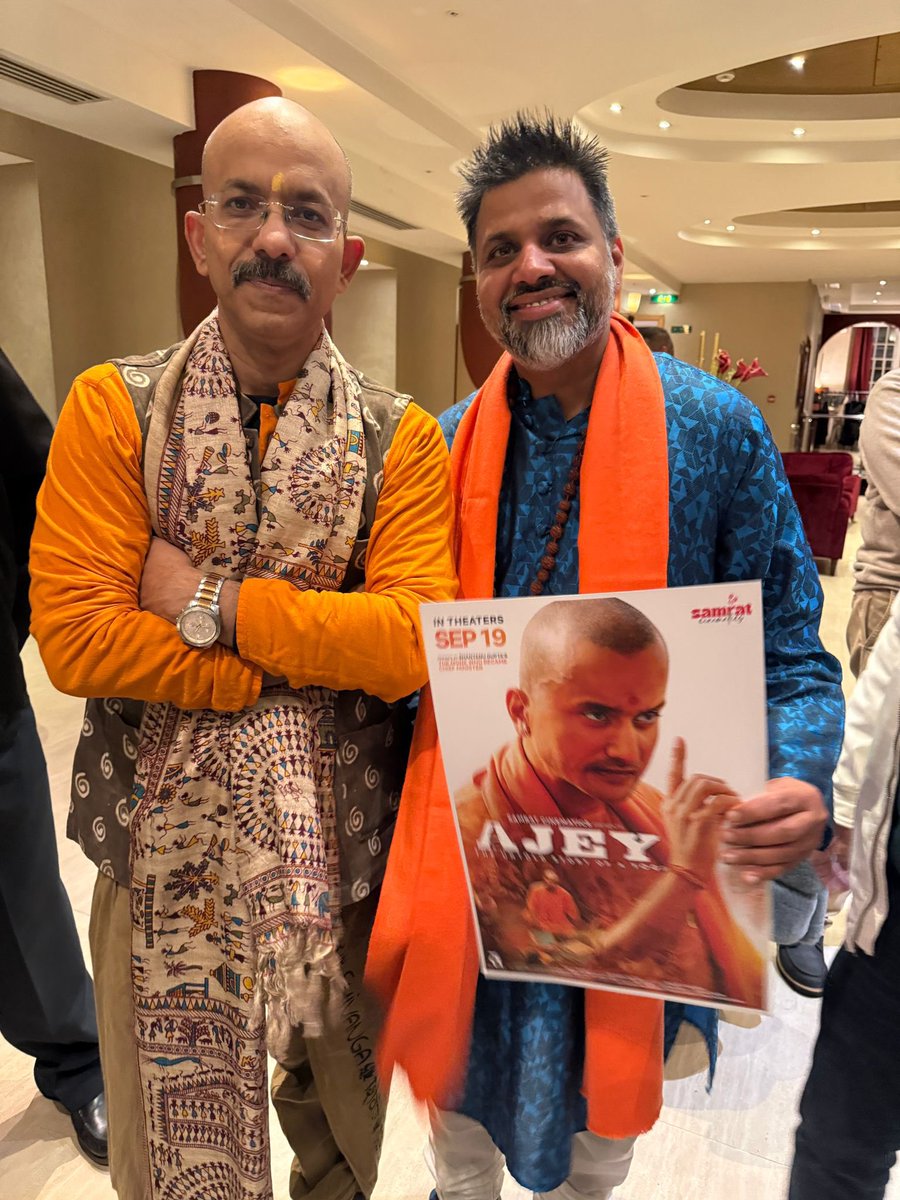 abhiyogishow's tweet image. Ajey movie screening in London was super success for our Dear CM Yogi ji @myogiadityanath ji. So well written by @shantanug_ ji, highlights his full life like never seen 👏
Singing Ram Ji Bhajan here was special 🕉️ @guptahirdesh  @swamisandeepani @BiharKaLall @BJP4UP @OFBJPUK4UP