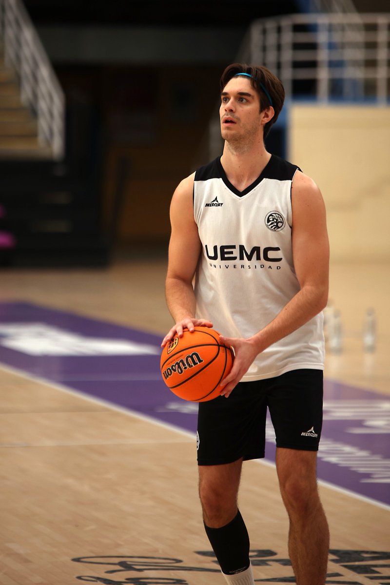 CBC_Valladolid's tweet photo. 🏀 ¡Seguimos trabajando y preparando nuestra visita a @CirculoGijon de este domingo a las 19.00 horas! ¡Allí buscaremos la quinta de la temporada!

@UEMC #BaloncestoValladolid https://t.co/mF988En23Z