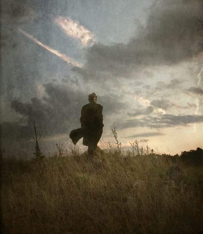 "Kutsal olan hakikat değil, kişinin kendi hakikatini aramasıdır! İnsanın kendisini sorgulamasından daha kutsal ne olabilir."

—Irvin D. Yalom