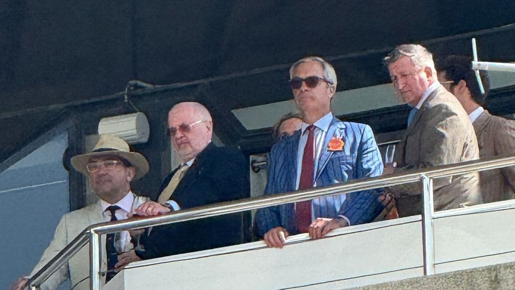 Labour want to stop billionaire horseracing moguls from sponsoring Reform by pleasing them instead of disabling Reform's donors money laundering machinery. 
By the way, there's a real mafia in that shitty horseracing sector.
racingpost.com/news/britain/r…