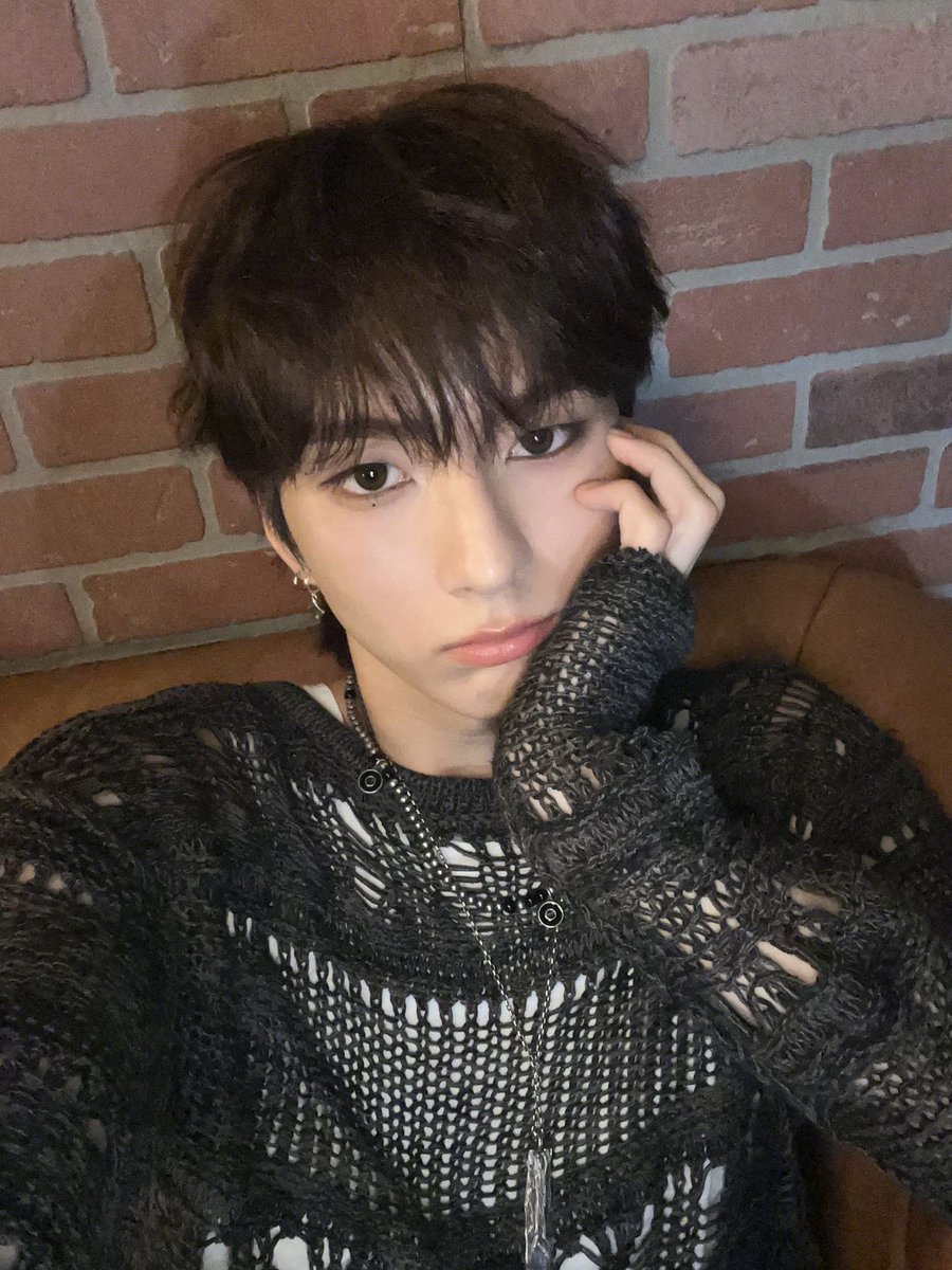 ode_mp4's tweet image. oh my beautiful lesbian boygirlfriend