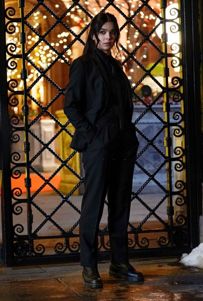 Nick_Luthor's tweet image. Mas ela n mentiu, mulher de terno é muito superior