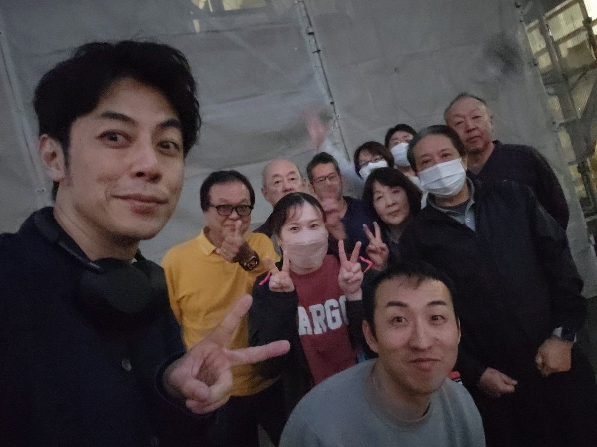 玄関プペル。

本日3件目は愛媛の大磯タオル株式会社さん！
ohisotowel.co.jp

ちょうど仕事終わりの時間で、皆さん、勢揃いでございました！！
ありがとうございました！！

#明日の朝７時に東宝のYouTubeチャンネルで映画の予告編が流れます