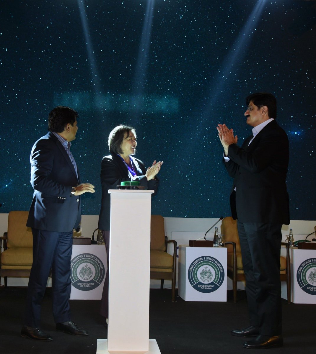 asimkhattakpsf's tweet photo. Sindh CM @MuradAliShahPPP, Education Minister @sardarshah1 & World Bank Country Director Ms. Bolormaa Amgaabazar launched the #SAMRS Pakistan’s first digital platform linking attendance, infrastructure, teacher performance & learning outcomes. https://t.co/aycFvVOeiR