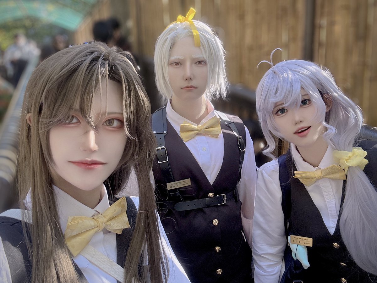 𝐅𝐥𝐨𝐰𝐞𝐫 𝐆𝐨𝐥𝐝𝐞𝐧 𝐑𝐞𝐬𝐨𝐫𝐭 🌼