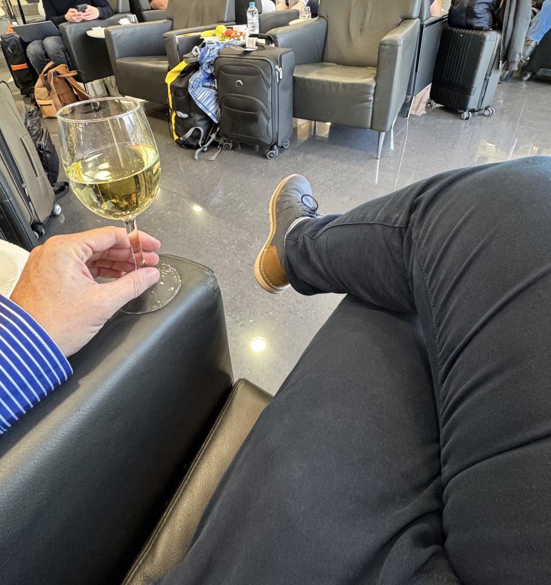 soyelrks's tweet image. Un poquito de descanso porque llevamos un trote…