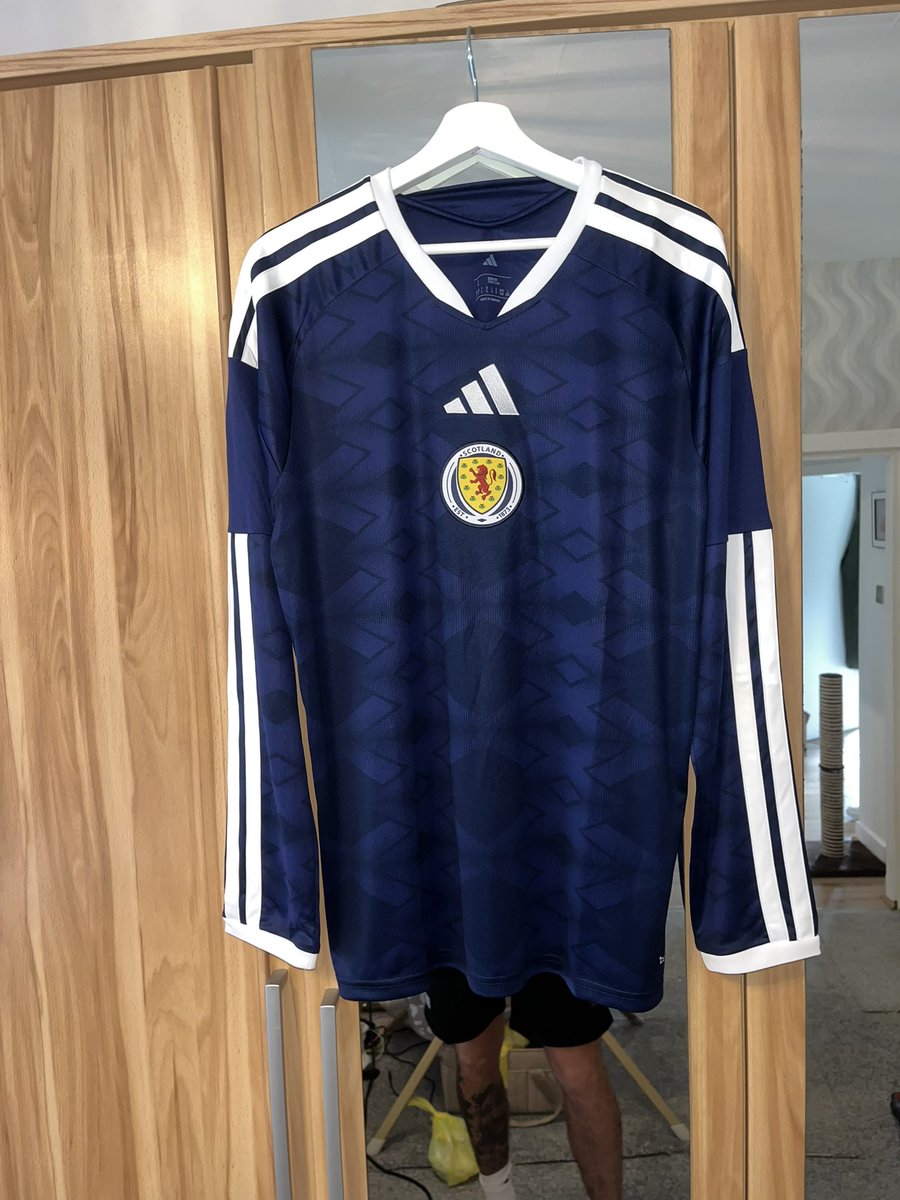 Gary Ross tweet media